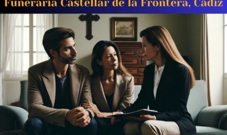 Imagen horizontal que muestra una escena sombría donde una atractiva pareja, de entre 35 y 50 años, de Castellar de la Frontera, Cádiz, está siendo asesorada por una atractiva directora de funeraria, de unos 35 años. Están en una consulta privada sobre cómo organizar el funeral de un ser querido que acaba de fallecer. La pareja no sonríe y sus expresiones transmiten confianza y paz. El escenario es digno pero no demasiado lúgubre. En la descripción de la imagen aparece la URL https://www.funerariaencadiz.com/ en español.